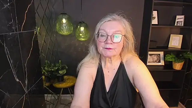 Snapshot of NataliMellow chatting on 03.07.26 NataliMellow online show from 03.07.26