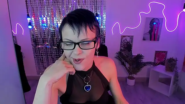 Snapshot of BrandiSweetie chatting on 03.16.25 BrandiSweetie online show from 03.16.25