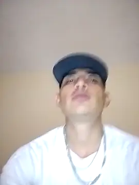 Snapshot of anonymo8976 chatting on 01.08.26 anonymo8976 online show from 01.08.26