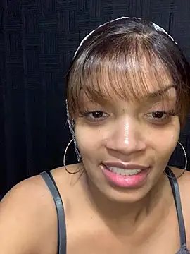 Snapshot of Rakiyahcharms chatting on 02.05.26 Rakiyahcharms online show from 02.05.26