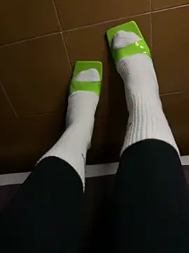 Wet-Pussycat online show from 11.18.25