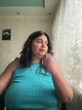 Snapshot of littleRikka chatting on 01.14.25 littleRikka online show from 01.14.25