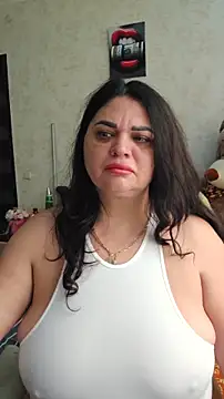 Snapshot of littleRikka chatting on 03.25.26 littleRikka online show from 03.25.26