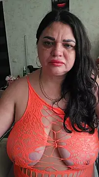 Snapshot of littleRikka chatting on 03.26.26 littleRikka online show from 03.26.26