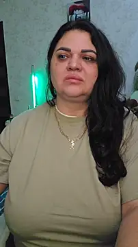 Snapshot of littleRikka chatting on 04.01.26 littleRikka online show from 04.01.26