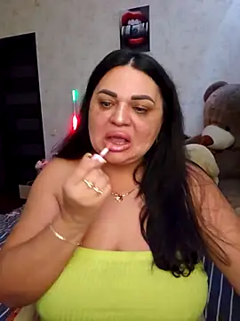 Snapshot of littleRikka chatting on 04.04.26 littleRikka online show from 04.04.26