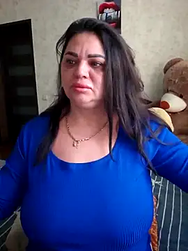 Snapshot of littleRikka chatting on 04.05.26 littleRikka online show from 04.05.26