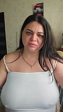 Snapshot of littleRikka chatting on 04.06.26 littleRikka online show from 04.06.26