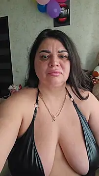 Snapshot of littleRikka chatting on 04.09.26 littleRikka online show from 04.09.26