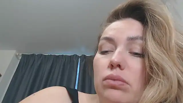 xxkristinaxx online show from 11.27.25
