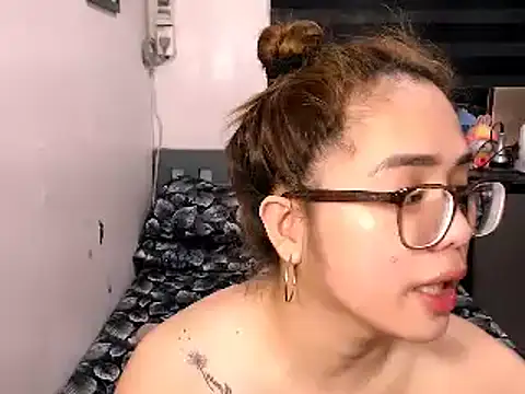 BIG SAUSAGE 69 online show from 09.30.25