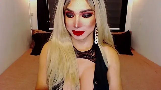 HugeCockDominantXxX online show from 11.27.25