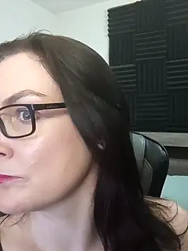 DesreRose online show from 04.27.26