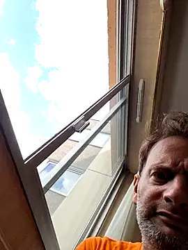 Snapshot of Perv10 chatting on 09.09.25 Perv10 online show from 09.09.25