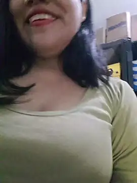 Snapshot of Kalani_Engel chatting on 06.17.26 Kalani Engel online show from 06.17.26