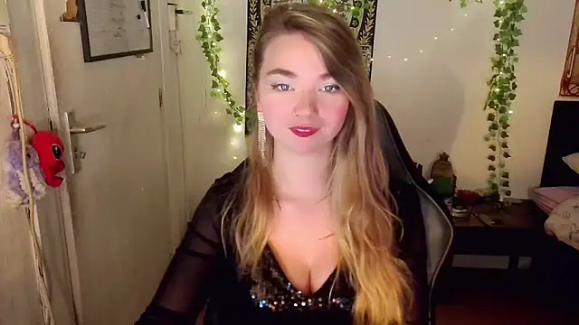 Thegirlbehindthemask online show from 06.11.26