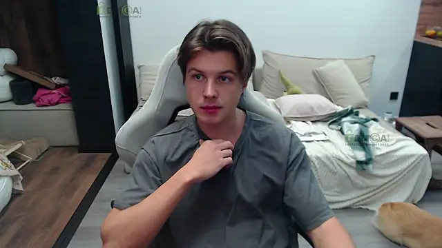 Sunny-Girl1 online show from 10.24.25