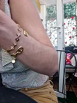 misscectito13 online show from 04.10.26