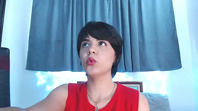 mia collins x online show from 04.13.26