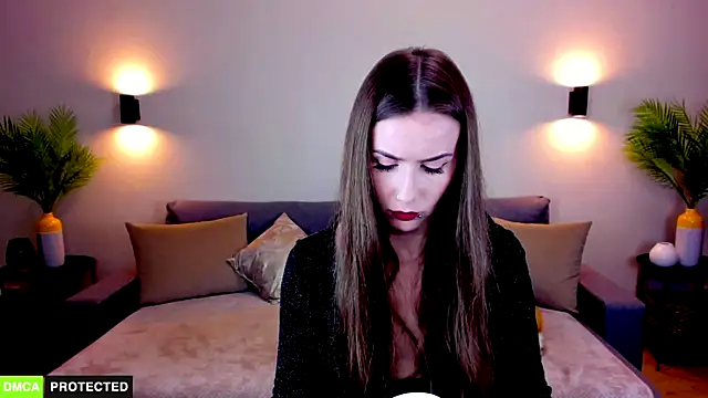 TheWoman   online show from 04.24.26