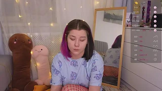 Mira Falls online show from 01.22.25