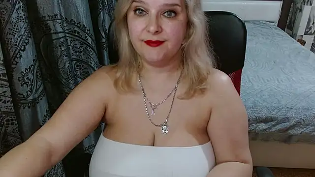 Boolochka online show from 04.22.26