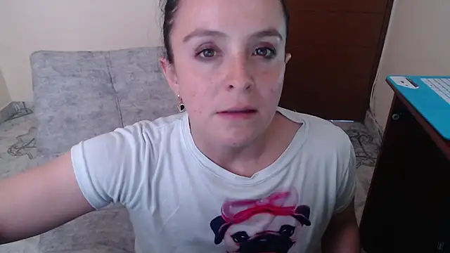 Snapshot of antara_hotgirl chatting on 06.19.26 antara hotgirl online show from 06.19.26