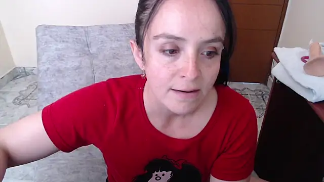 Snapshot of antara_hotgirl chatting on 06.28.26 antara hotgirl online show from 06.28.26