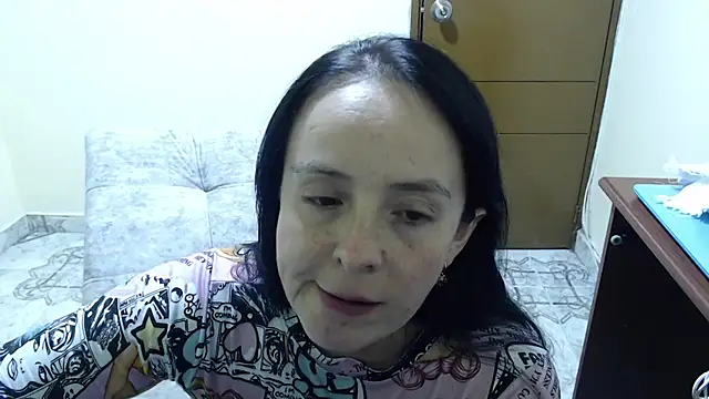 Snapshot of antara_hotgirl chatting on 06.29.26 antara hotgirl online show from 06.29.26