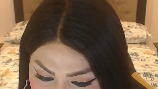 Snapshot of RealHugeCockTs chatting on 03.27.26 RealHugeCockTs online show from 03.27.26