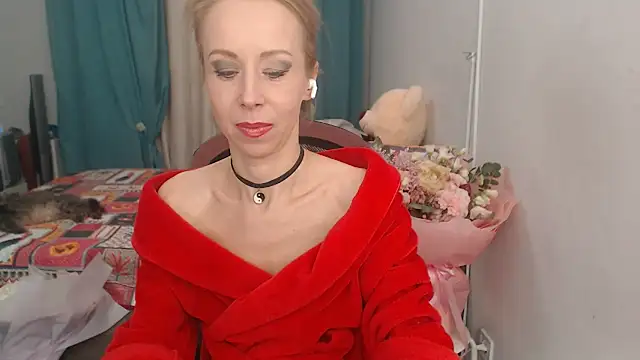 LuxuryNika online show from 01.29.25