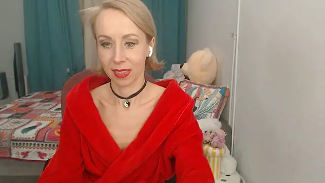 LuxuryNika online show from 02.09.25