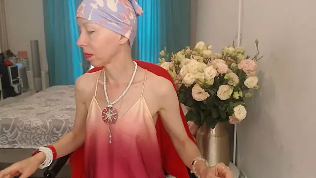 LuxuryNika online show from 07.20.26