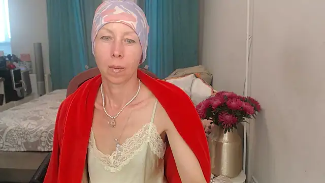 LuxuryNika online show from 07.28.26