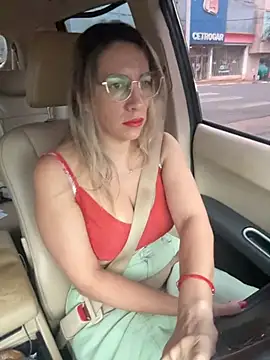 Gatitacarlita online show from 03.16.26