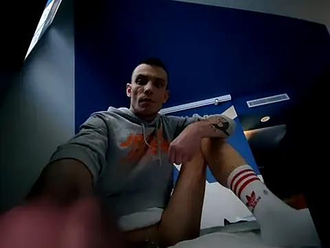 Snapshot of malpka25 chatting on 10.03.25 malpka25 online show from 10.03.25