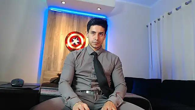 Andrew 4  online show from 12.03.24