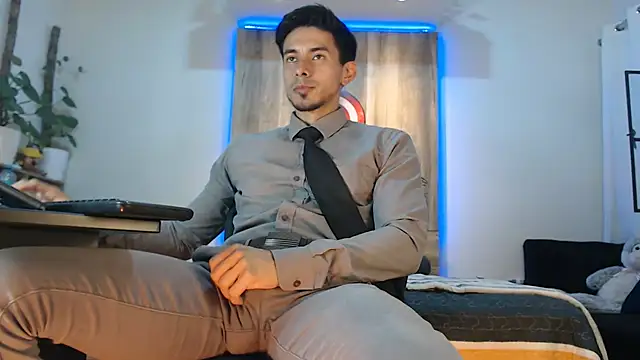 Andrew 4  online show from 02.20.26