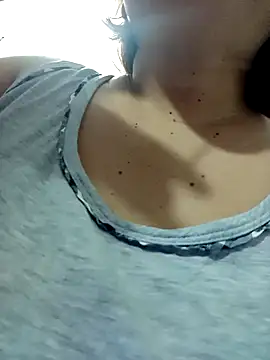 XXLorie 02 online show from 09.21.25