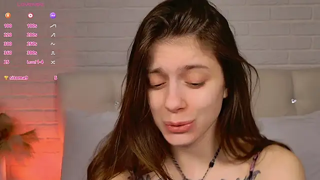 Eille Elfie online show from 01.15.26