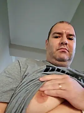 Andrew1900529 online show from 11.05.25