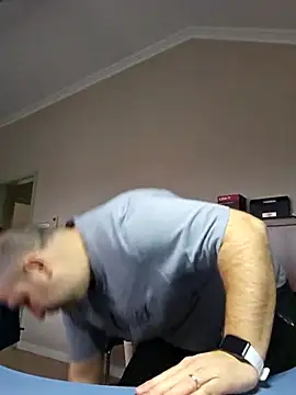 Andrew1900529 online show from 11.28.25