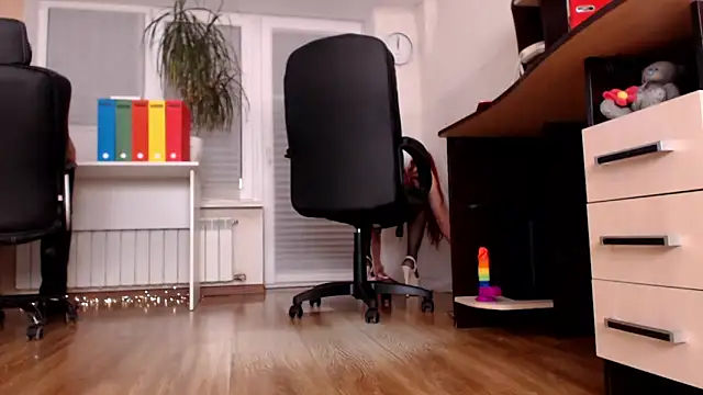 CassieDonald online show from 10.07.25