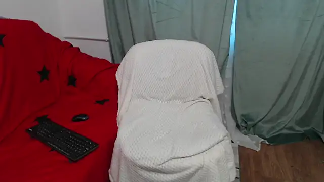 JullieMilf online show from 09.28.25