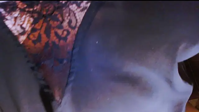 Snapshot of Veraluz chatting on 04.05.26 Veraluz online show from 04.05.26