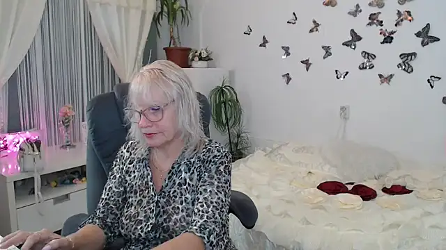 Ghertrude52 online show from 10.01.25