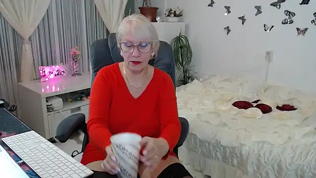 Ghertrude52 online show from 10.04.25