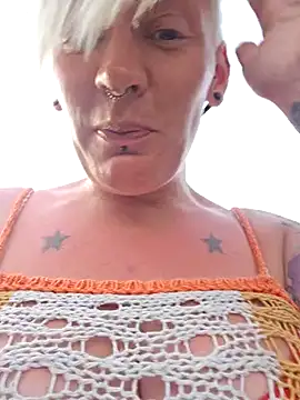 Snapshot of PinkTheHawk chatting on 02.28.25 PinkTheHawk online show from 02.28.25