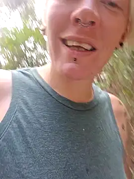 Snapshot of PinkTheHawk chatting on 03.15.25 PinkTheHawk online show from 03.15.25