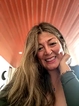 emma tour online show from 11.22.25